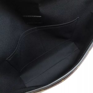 M45557 マグネット式ショルダーバッグ ブラウン